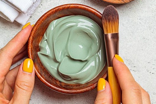 Inilah Manfaat Clay Mask Untuk Kulit Wajah yang Sudah Digunakan Sejak Zaman Mesir Kuno, 