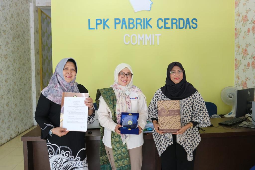 Penguatan Kompetensi Dosen dan Tendik, Fisip Unib Gandeng LPK Pabrik  Cerdas Comm IT Riau 