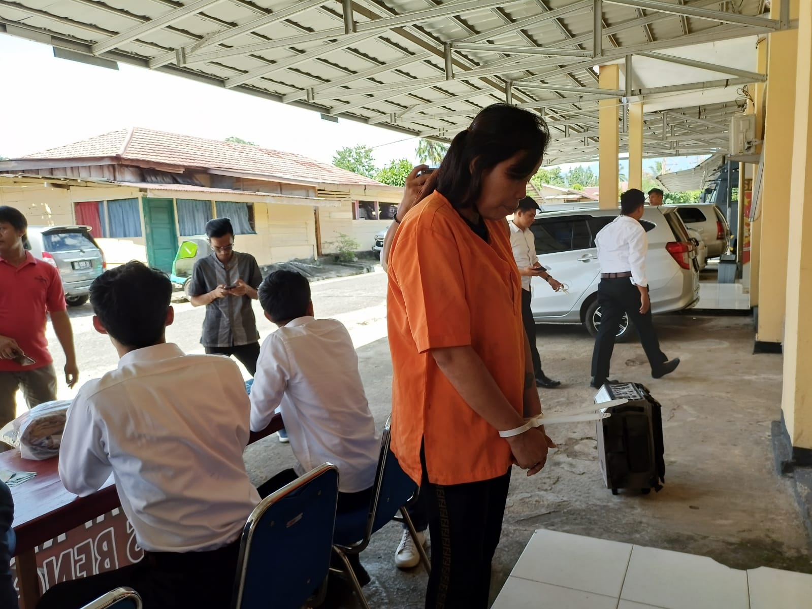 Mucikari di Bengkulu Jual Gadis ke Lelaki Hidung Belang, Salah Satunya Anak Kandung Sendiri