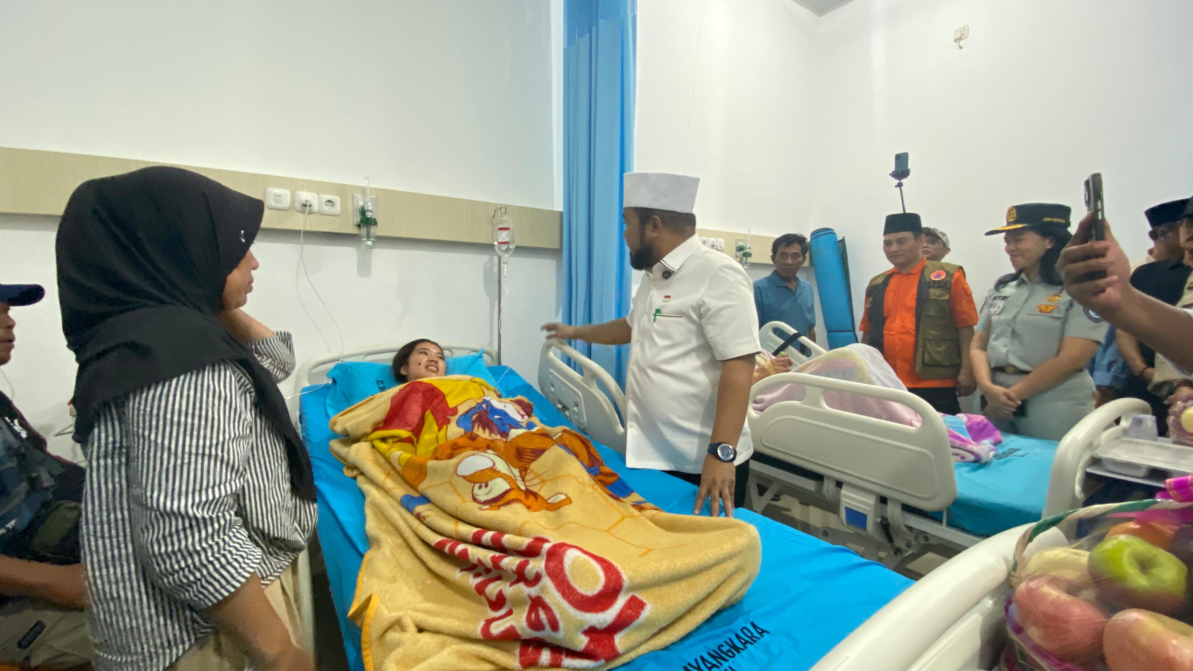 14 Korban Kapal Tenggelam Jalani Perawatan Intensif di RS Bhayangkara, 4 Orang di ICU