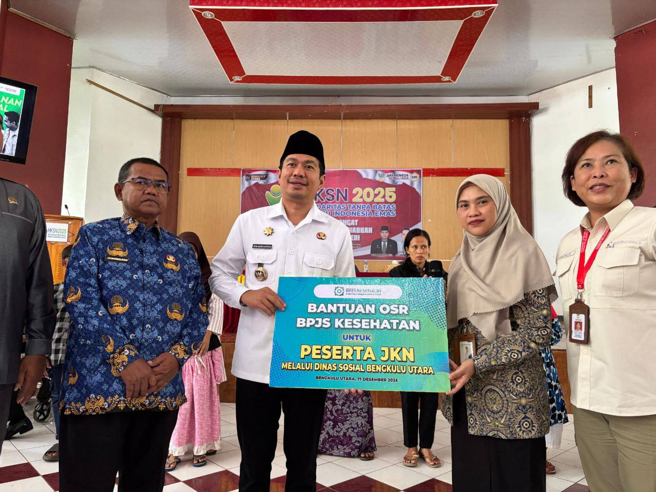 Bpjs Kesehatan Cabang Curup Serahkan CSR Kursi Roda pada Masyarakat