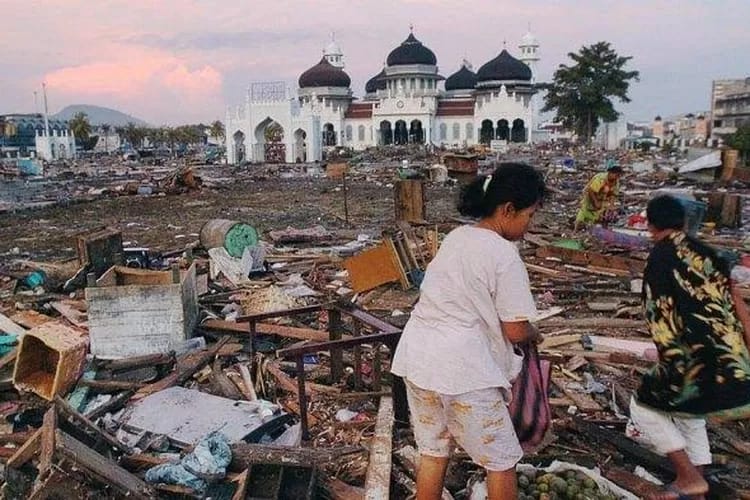 Gubernur Helmi dan Walikota Dedy Terbang ke Lokasi Bencana Aceh, Sumut dan Sumbar