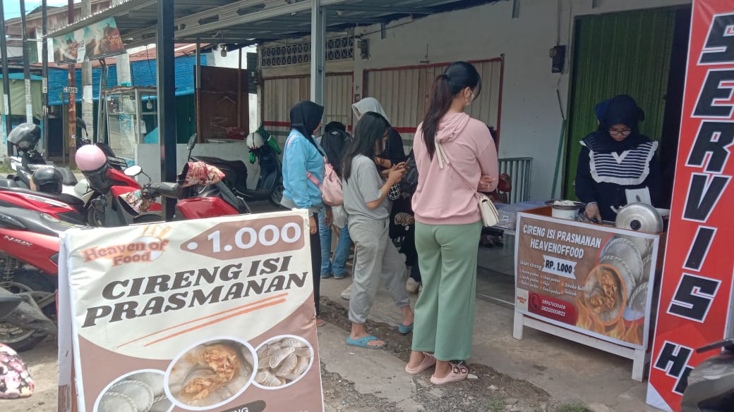 Inovasi Cireng Prasmanan: Peluang Usaha Kuliner dari Bella, Entrepreneur Muda