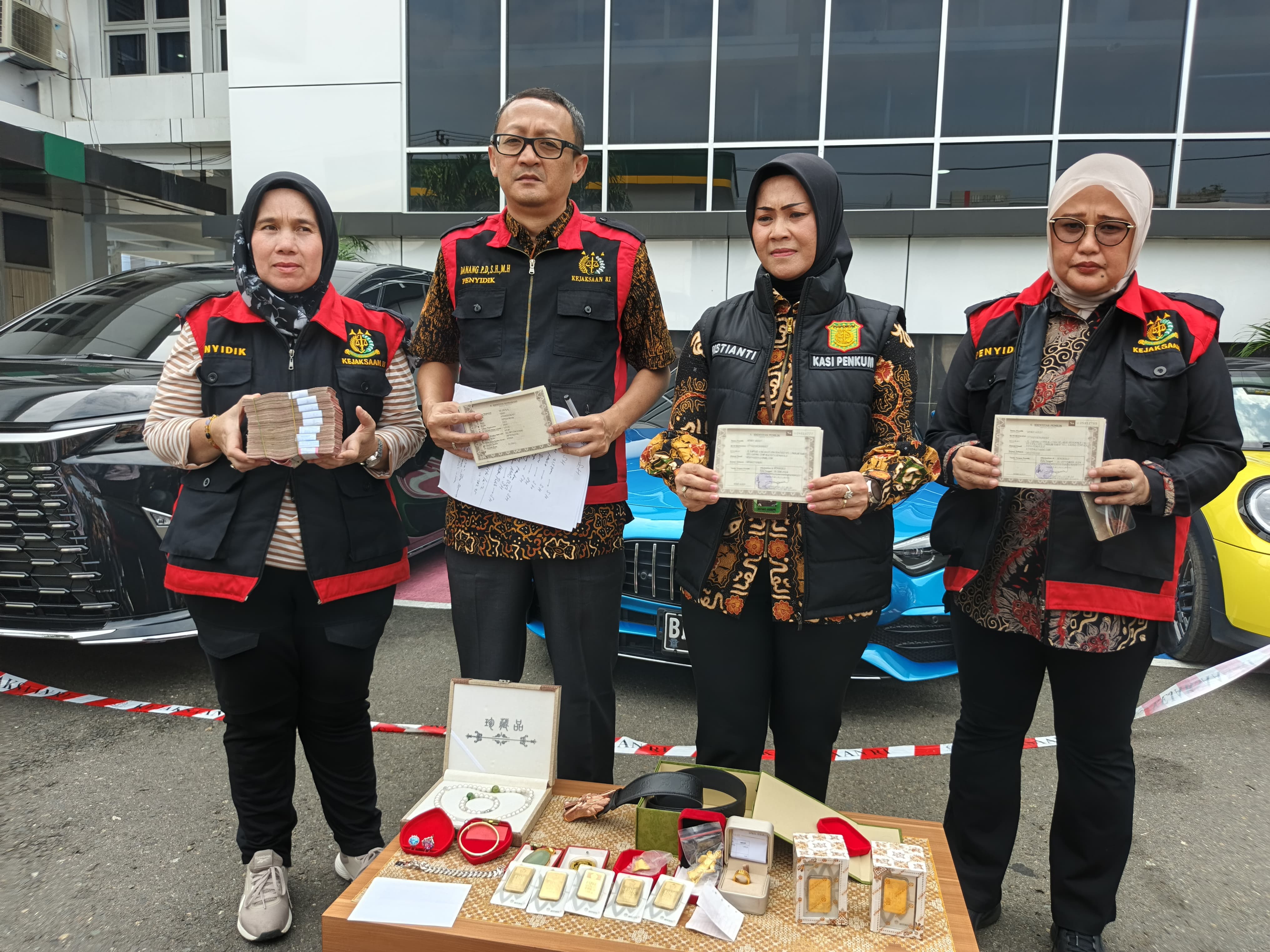 Inilah Aset yang Disita dari Rumah Tersangka Korupsi Tambang di Bengkulu Senilai Ratusan Miliar