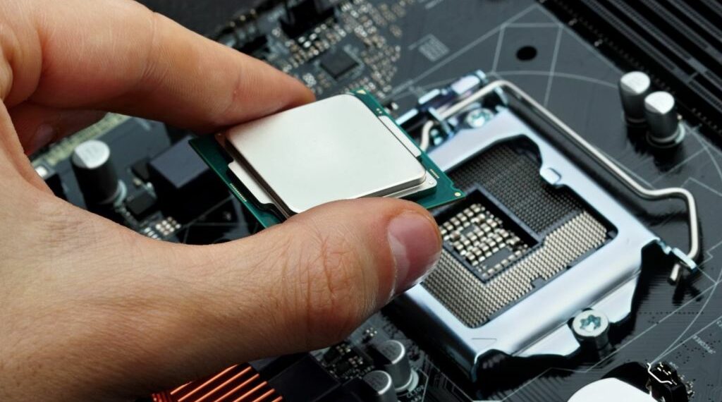 Pilih Laptop Prosesor AMD atau Intel? Simak perbedaan keduanyabiar gak salah pilih!