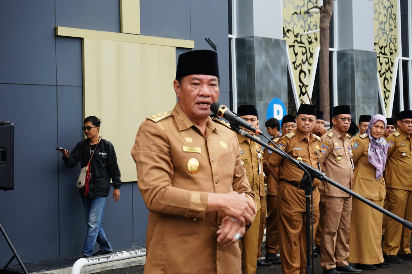 Wakil Gubernur Pimpin Apel dan Beri Motivasi ASN, Rosjonsyah: Roda Pemerintahan Tetap Berjalan