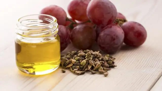 Bantu Cegah Kerutan Cara Alami, Berikut Manfaat Minyak Biji Anggur