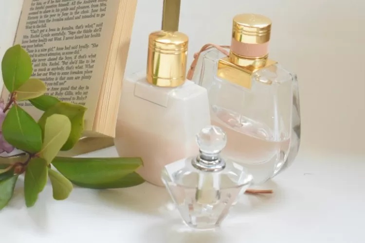 5 Rekomendasi Parfum Lokal yang Wanginga Tahan Lama Awet Hingga 15 Jam