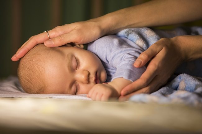 Trik Ampuh dan Jitu Membuat Bayi Terlelap Sepanjang Malam