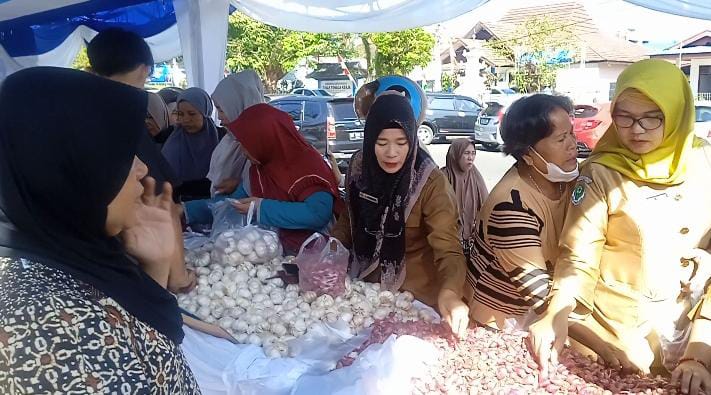 Pemkot Bengkulu Gelar Bazar Sembako Murah, Emak-emak Jangan Sampai Ketinggalan