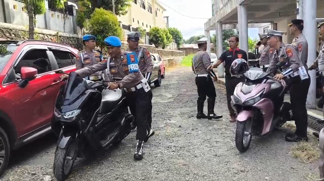 Tertibkan Anggota Sendiri, Polresta Bengkulu Gelar Razia Internal di Tengah Operasi Patuh Nala 2025