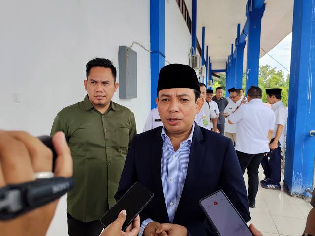 Viral! Kursi Meja Pedagang DDTS Berhamburan Usai Kunjungan Wali Kota, Dedy Wahyudi: Fitnah ala Sinetron?