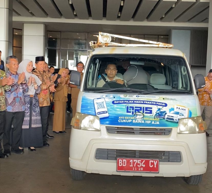 Tak Perlu Tunai, Mobil Samsat Keliling Bengkulu Kini Terima QRIS