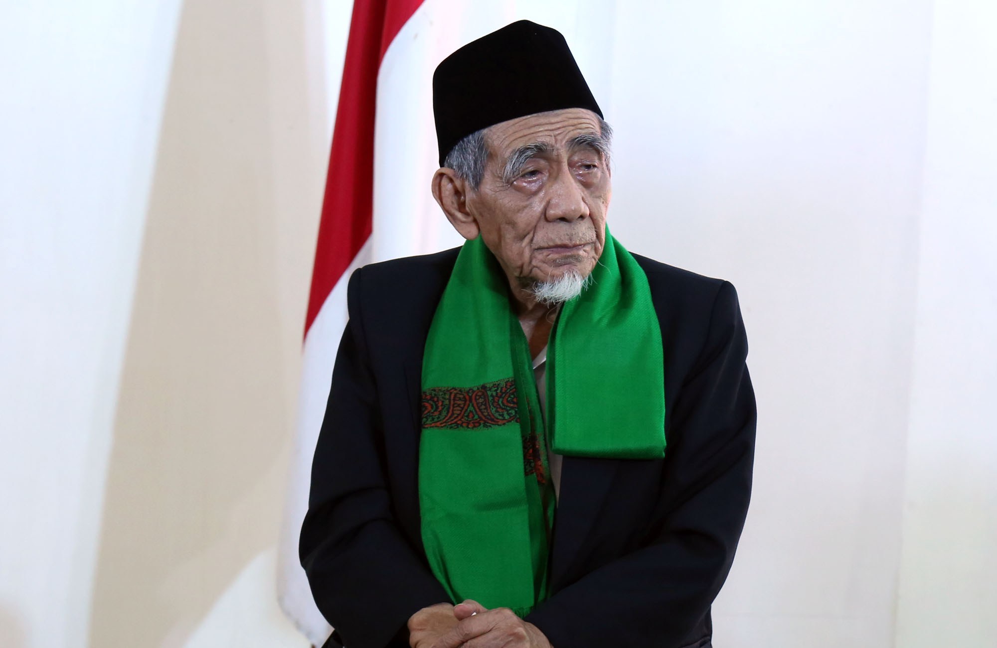 Jomblo Wajib Tahu, Pesan Mbah Moen Untuk yang Sedang Mencari Jodoh