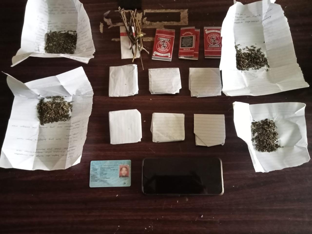 Jual Ganja, 2 Pemuda di Bengkulu Diringkus Saat Transaksi