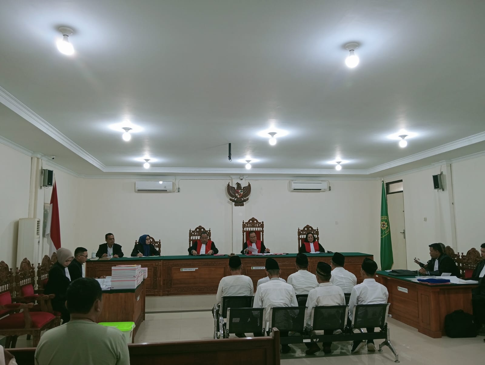 Sidang Perdana, 7 Terdakwa Kasus Pembangunan Pasar Inpres Didakwa Pasal Berlapis