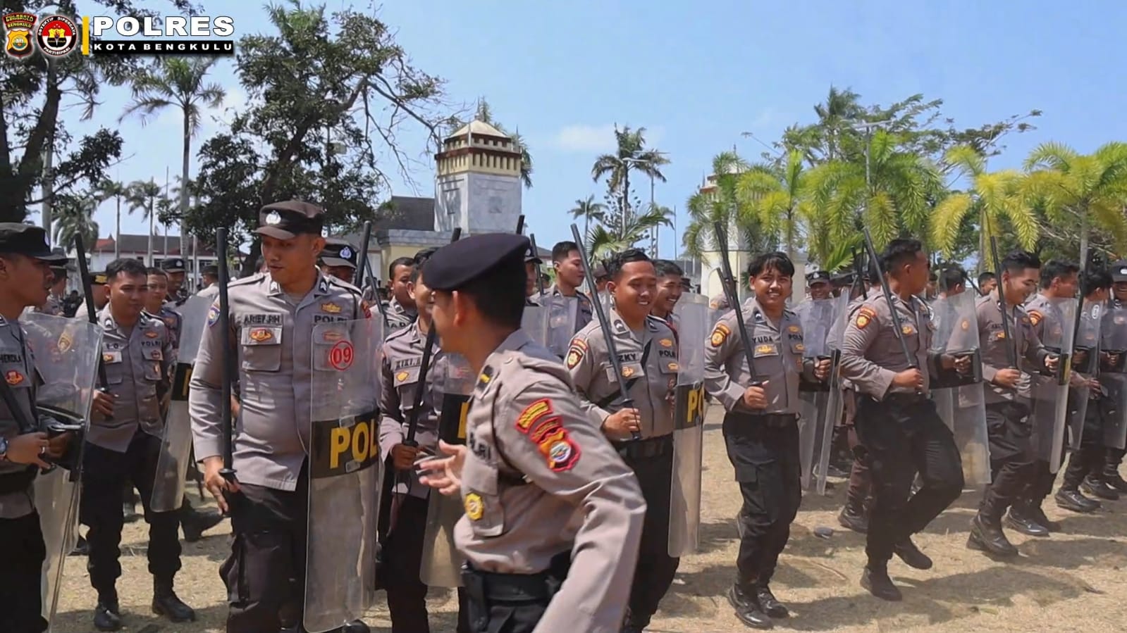 Ratusan Personel Polresta Bengkulu Ikuti Simulasi  Pengamanan Pemilu