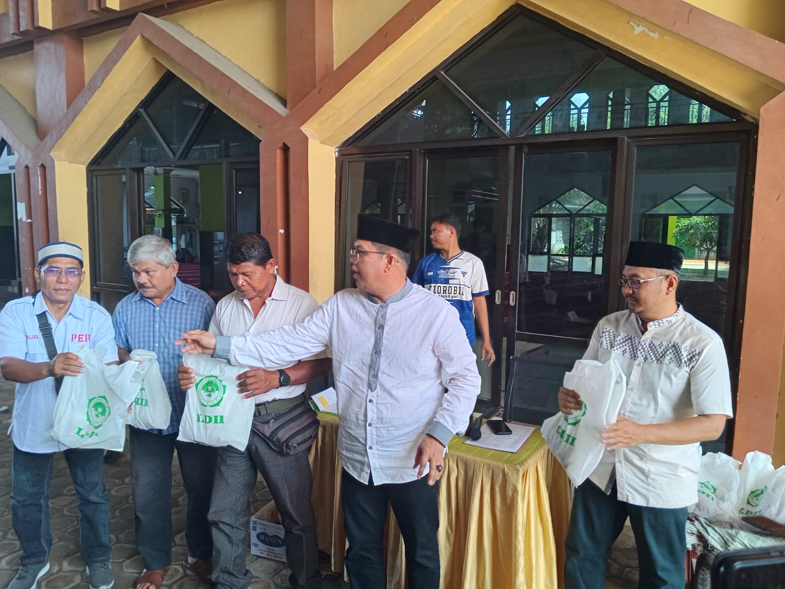 LDII Bengkulu Kurban 429 Hewan, Dukung Program 'Bantu Rakyat' dengan Distribusi Daging ke Kaum Dhuafa