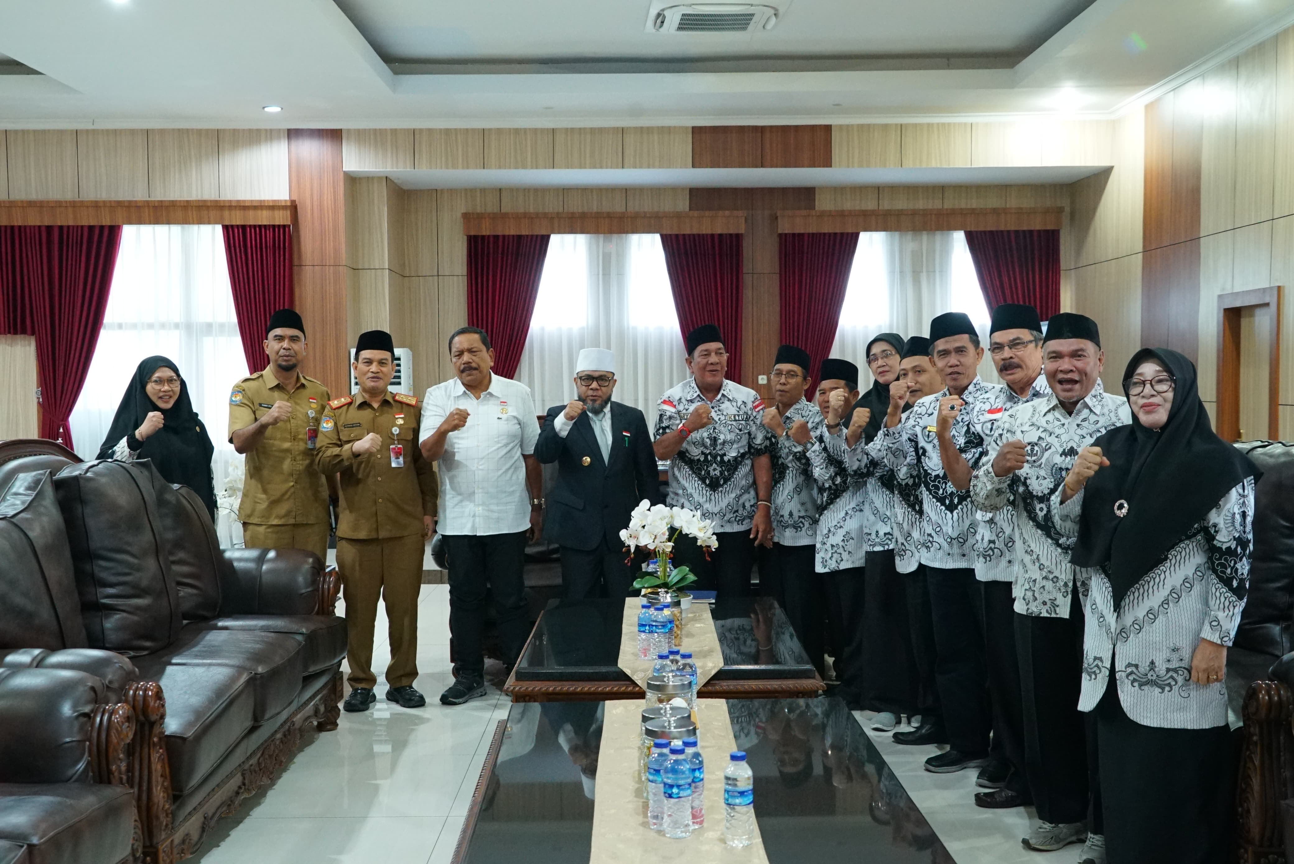 PGRI Usulkan Khairunnisa Jadi Ibunda Guru Provinsi Bengkulu