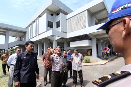 Dewan Kota Dilantik di Balai Buntar