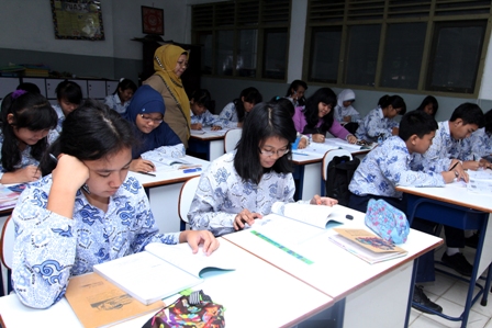 Sekolah RSBI Tidak Boleh Pungut SPP Lagi