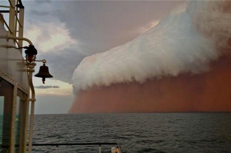 Wow! Badai Pasir di Australia Tampak Seperti Gelombang Tsunami