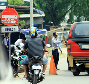 Terapkan Retribusi Masuk Kota