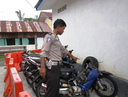 Pengendara Motor Tewas