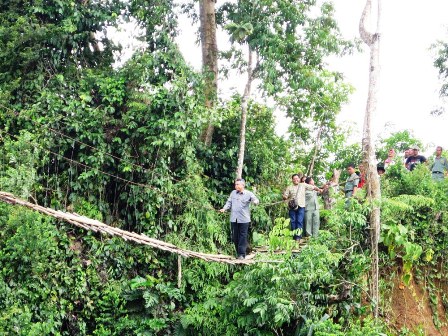 Jembatan Gantung Dipermanenkan