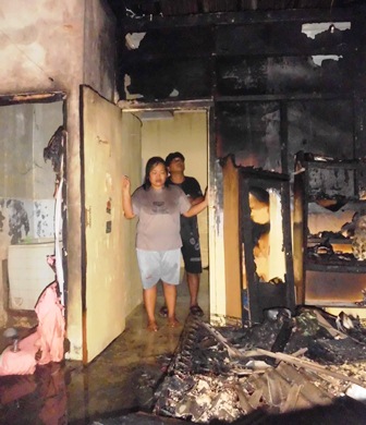 Rumah Minimalis Terbakar