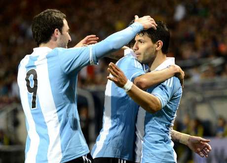 Argentina Tundukkan Swedia, 3-2