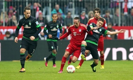 Gomez Dua Gol, Bayern Gilas Bremen 6-1