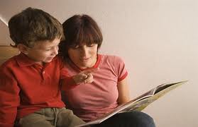 Membantu anak kesulitan membaca