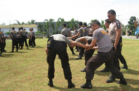 Beladiri Syarat Naik Pangkat