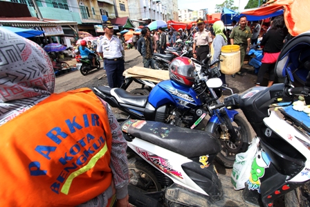 Belasan Jukir Dipecat