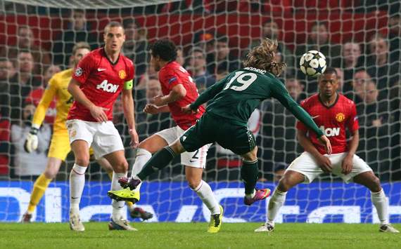 Menang 2-1 di Old Trafford, Real Madrid Singkirkan MU