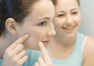 Tips Memilih Skin Care yang Aman