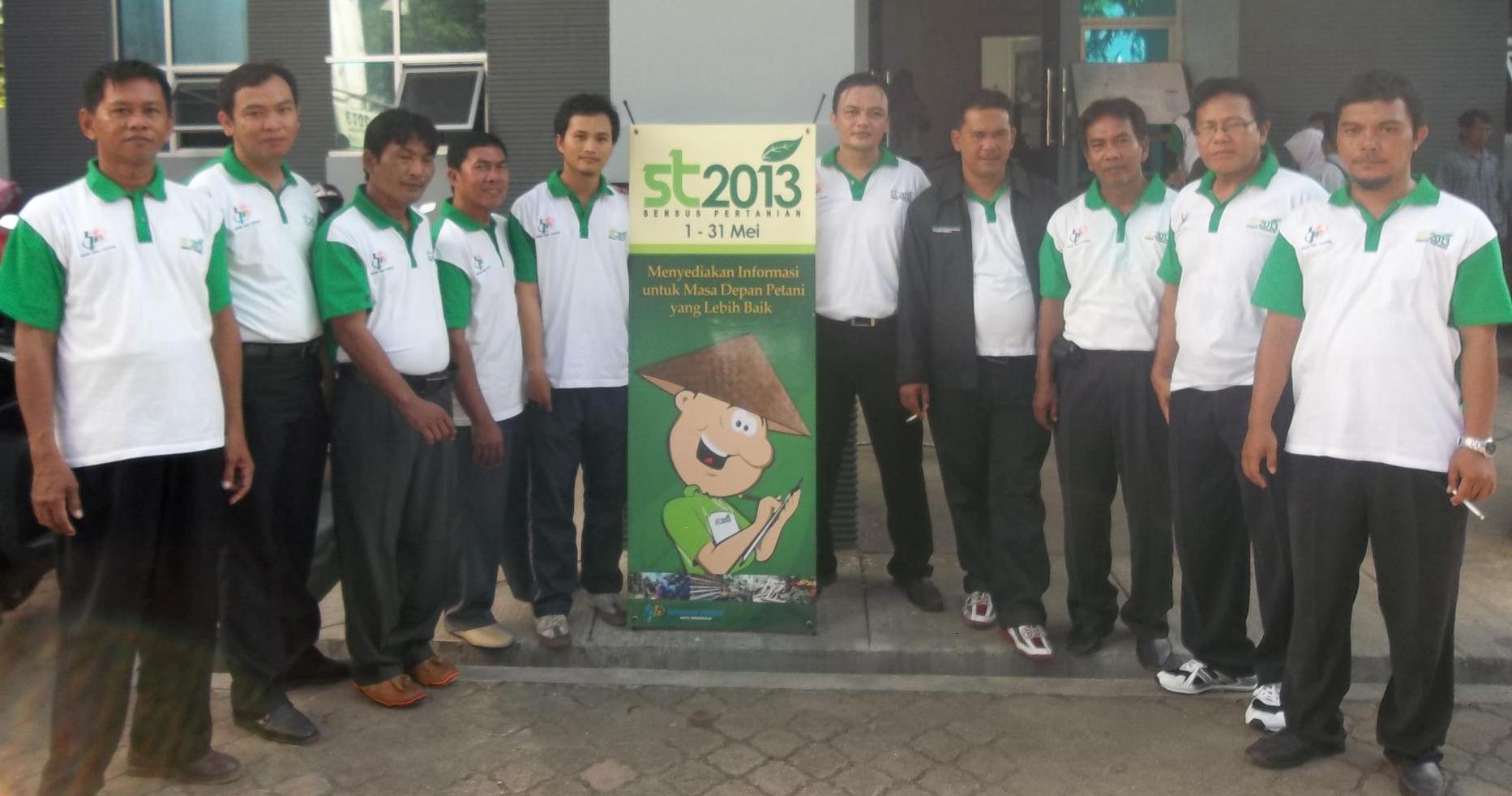 Sosialisasi SP 2013, BPS Kota Silaturahmi ke Bengkulu Ekspress