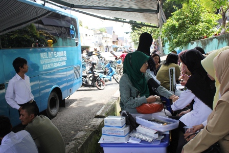 Pelayanan KB di Pasar