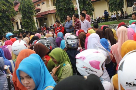 Demo, Mahasiswa Dibogem