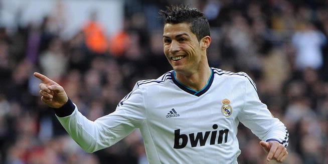 Ronaldo 4 Gol, Madrid Hajar Elche 5-1