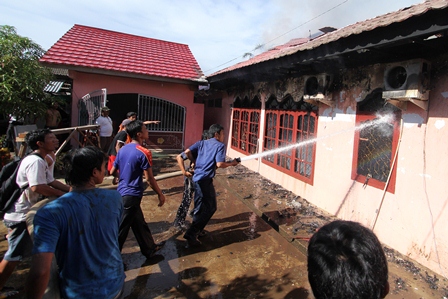 Rumah Hakim Ludes