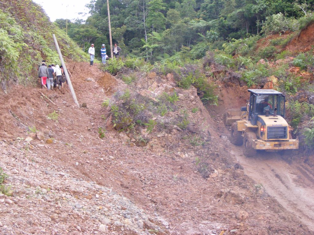 Longsoran di Bukit Resam Capai Tinggi 10 Meter dan Panjang 40 Meter