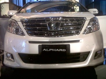 Toyota Alphard Kendaraan Dinas untuk Pimpinan DPRD Provinsi Bengkulu