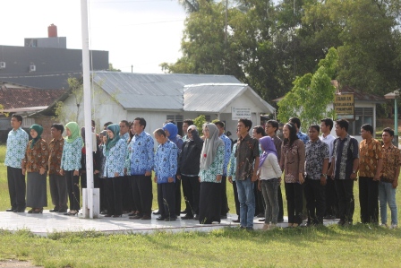 Harpitnas, PNS Banyak Bolos