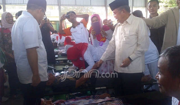 JK ke Banyuwangi Bagi Sumbangan