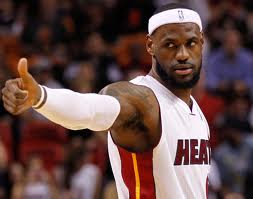 LeBron James Rebut Gelar MVP