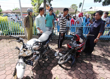 Adu Kambing, 2 Siswa Terkapar