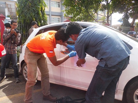 Mobil Pejabat KPU Dirampok