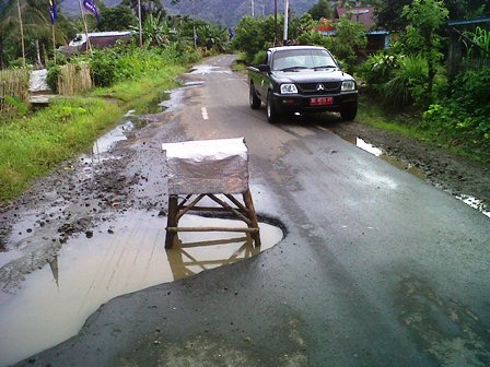 Jalan Dipasang Kursi